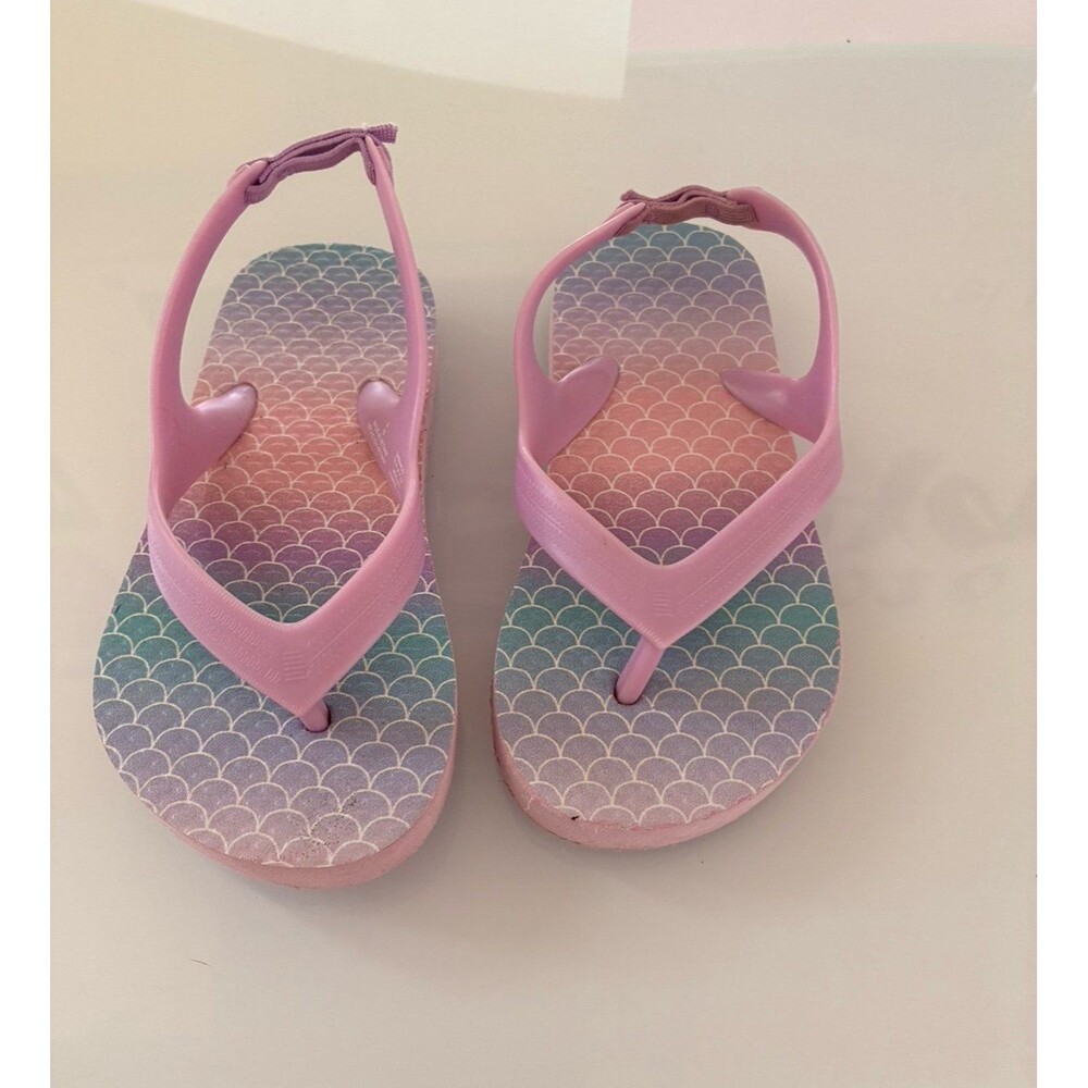 Old Navy Toddler Girls Mermaid Flip-Flops – Size 8

Cute Old Navy toddler girls